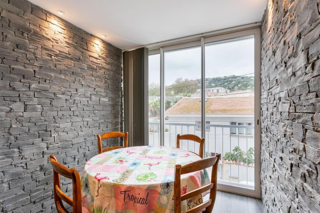 Appartement T4 Centre Ville Sete Tout Confort 3 Chambres Exterior foto